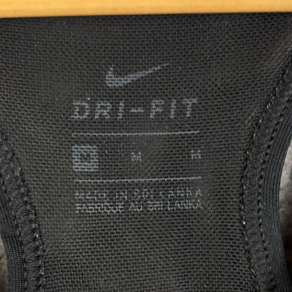 Nike Sports Bra Victory Medium Impact Black White (928871-011) Size M‎ Racerback